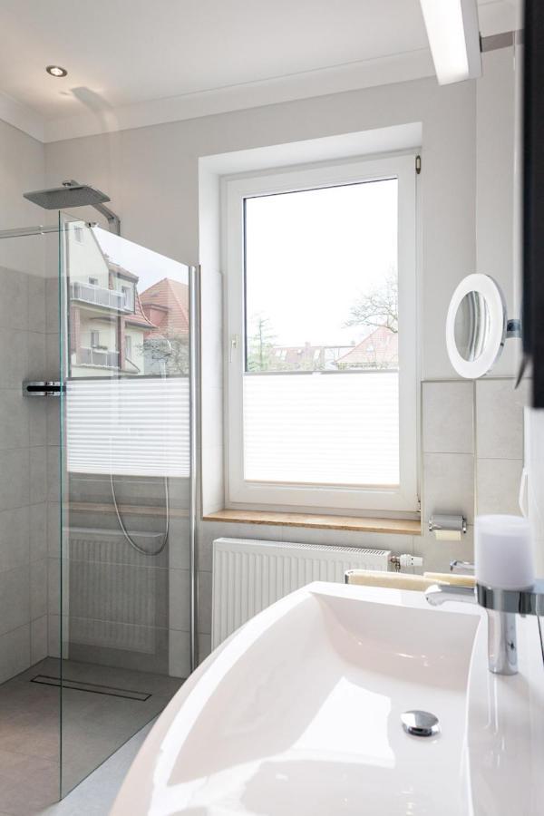 Villa Warnemuende Ferienwohnungen Rostock Exterior foto